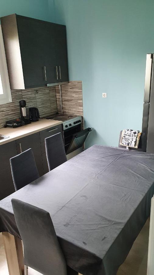 Nafpaktos Seaside Apartment Bagian luar foto